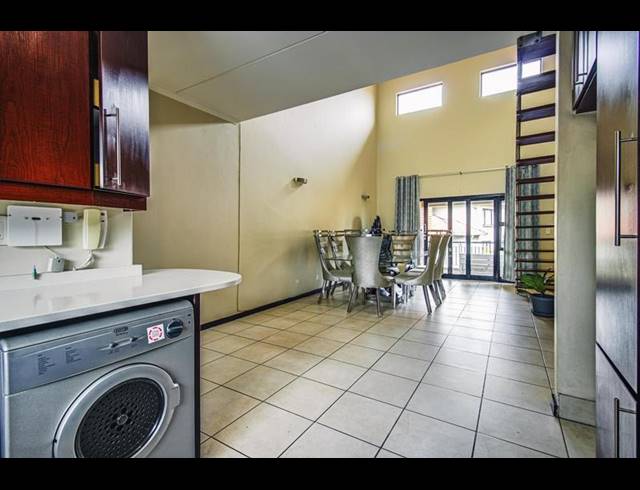 3 BEDROOM COMPLEX FOR SALE IN SOLHEIM